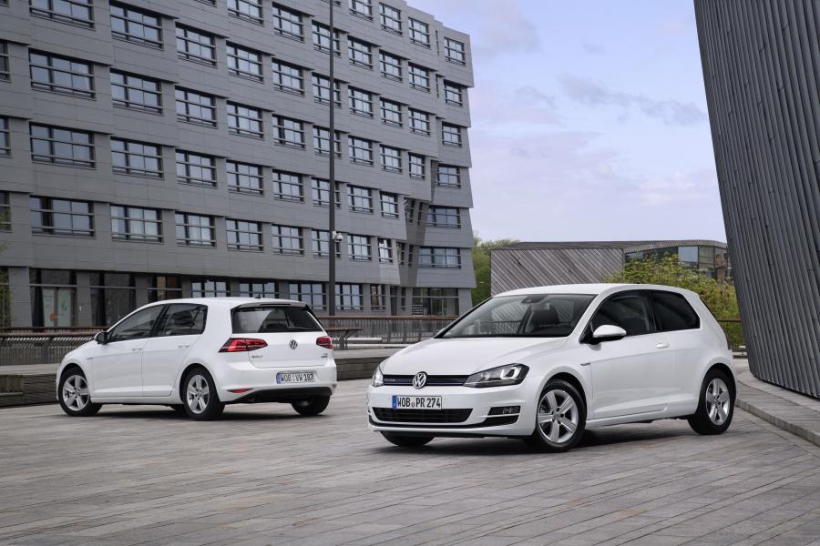  Volkswagen Golf TSI BlueMotion 3-Door 2015 года  (фото 6 из 6)